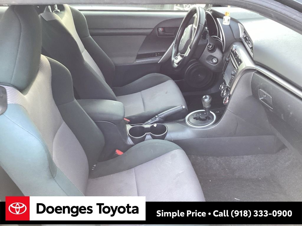 Used 2015 Scion tC image 13