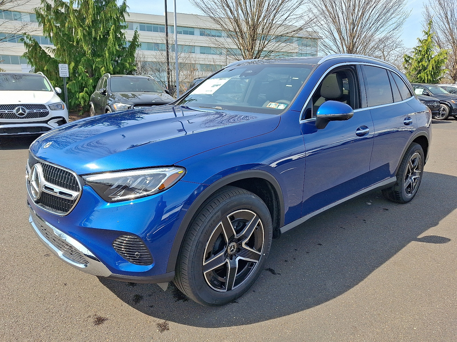 New 2026 Mercedes-Benz GLC 300 4MATIC image 3