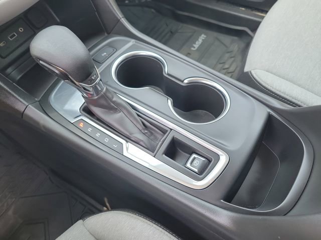 Used 2023 Chevrolet Equinox LT w/ Driver Convenience Package FWD image 10