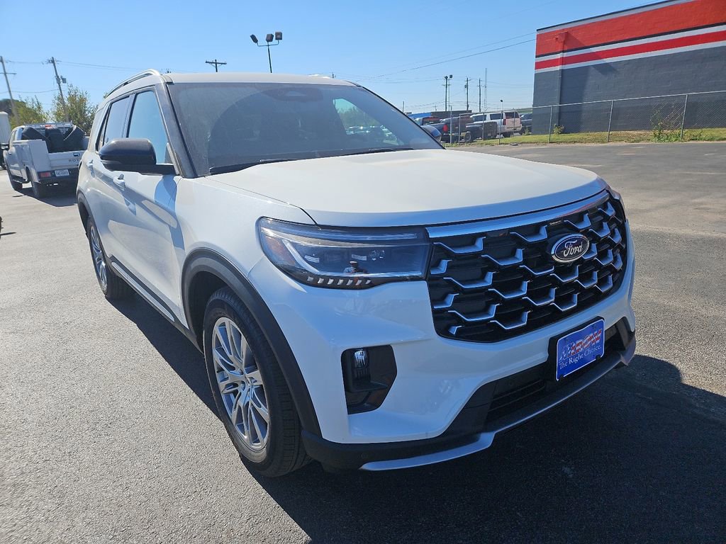 New 2026 Ford Explorer Platinum image 2