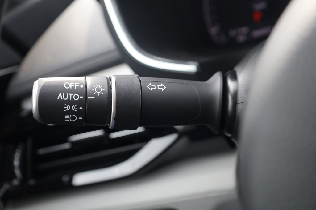 New 2026 Acura MDX w/ Technology Package AWD/4WD image 16
