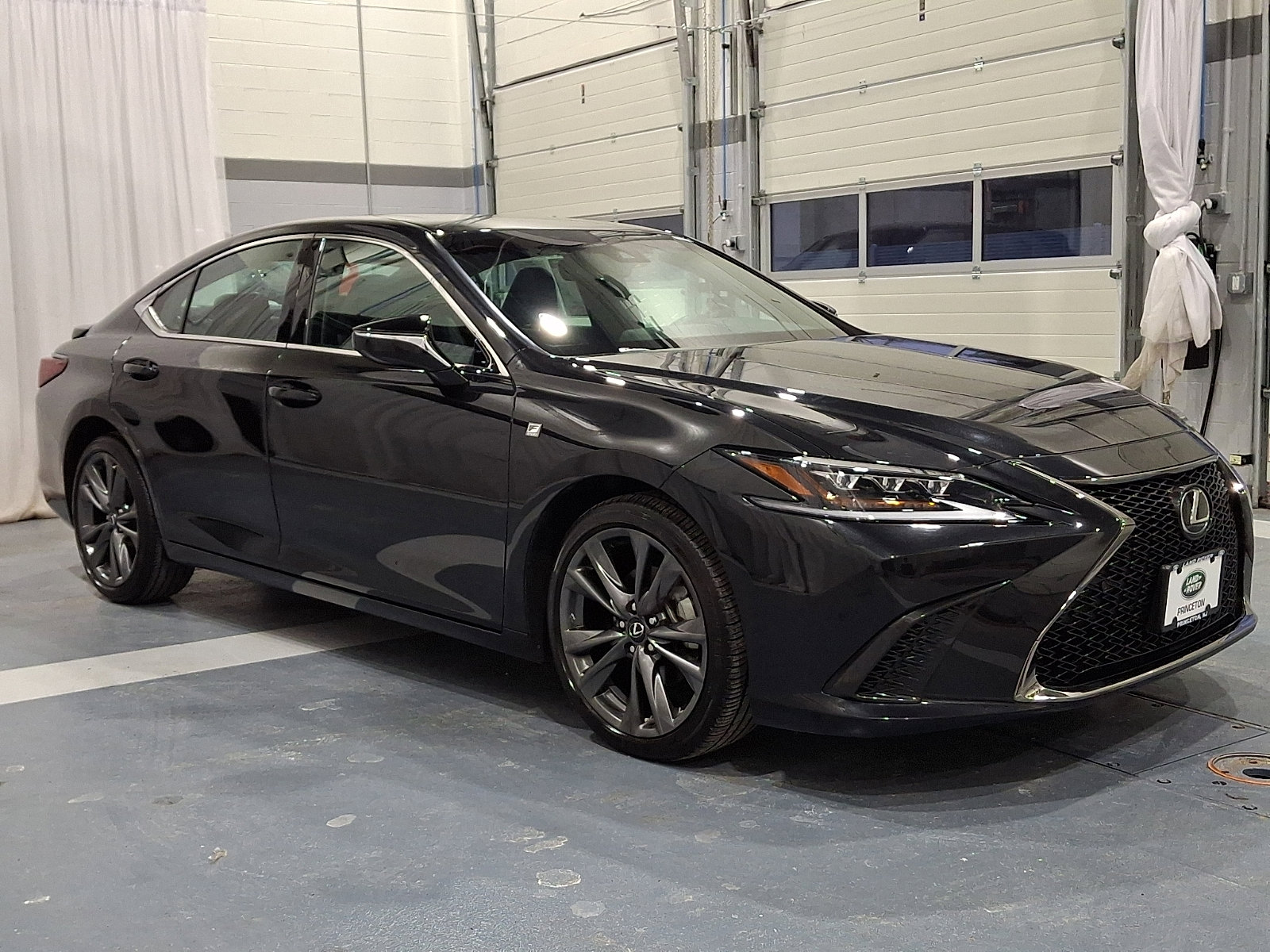 Used 2021 Lexus ES 250 F Sport image 6