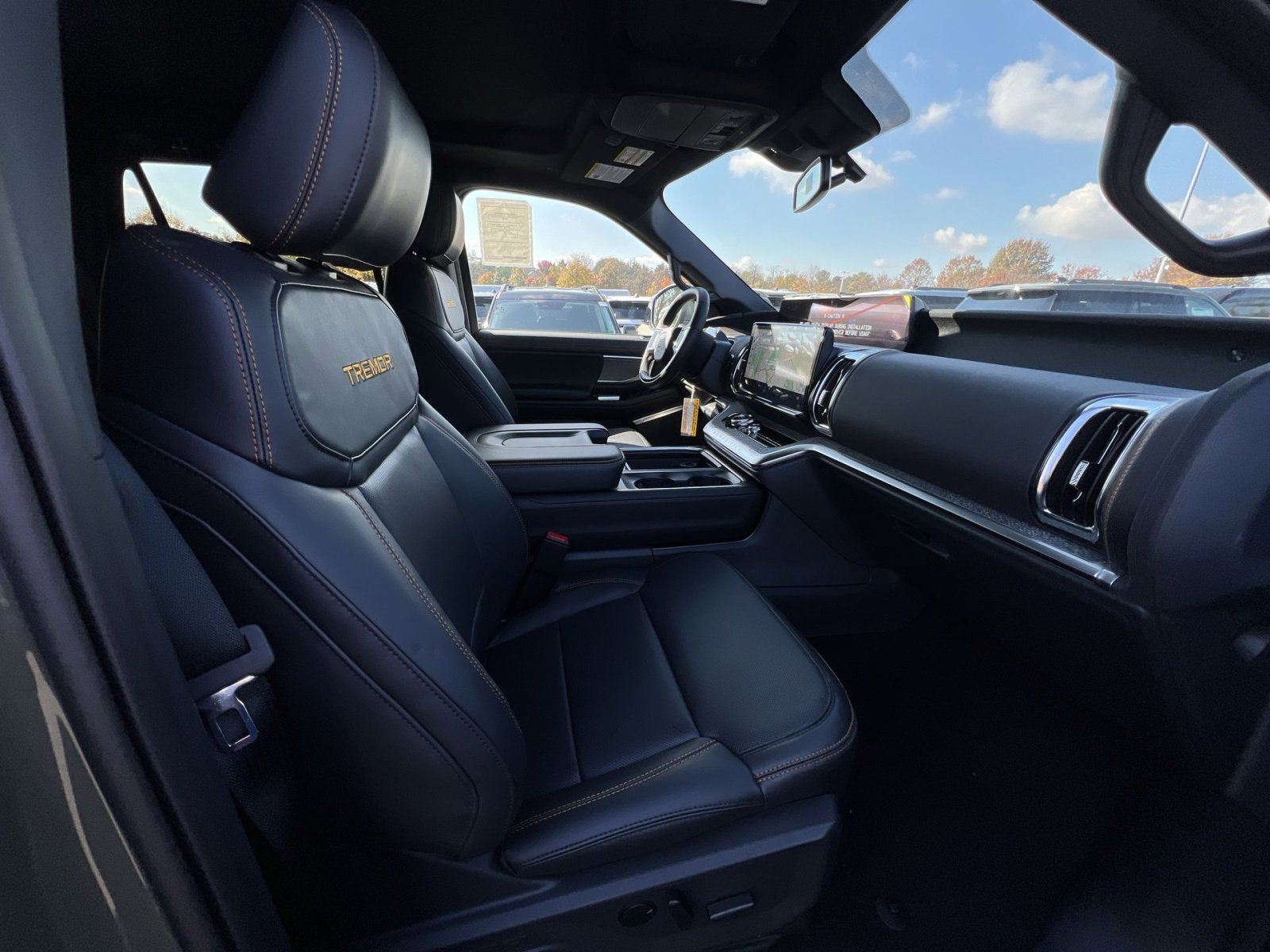 New 2025 Ford Expedition Tremor image 28