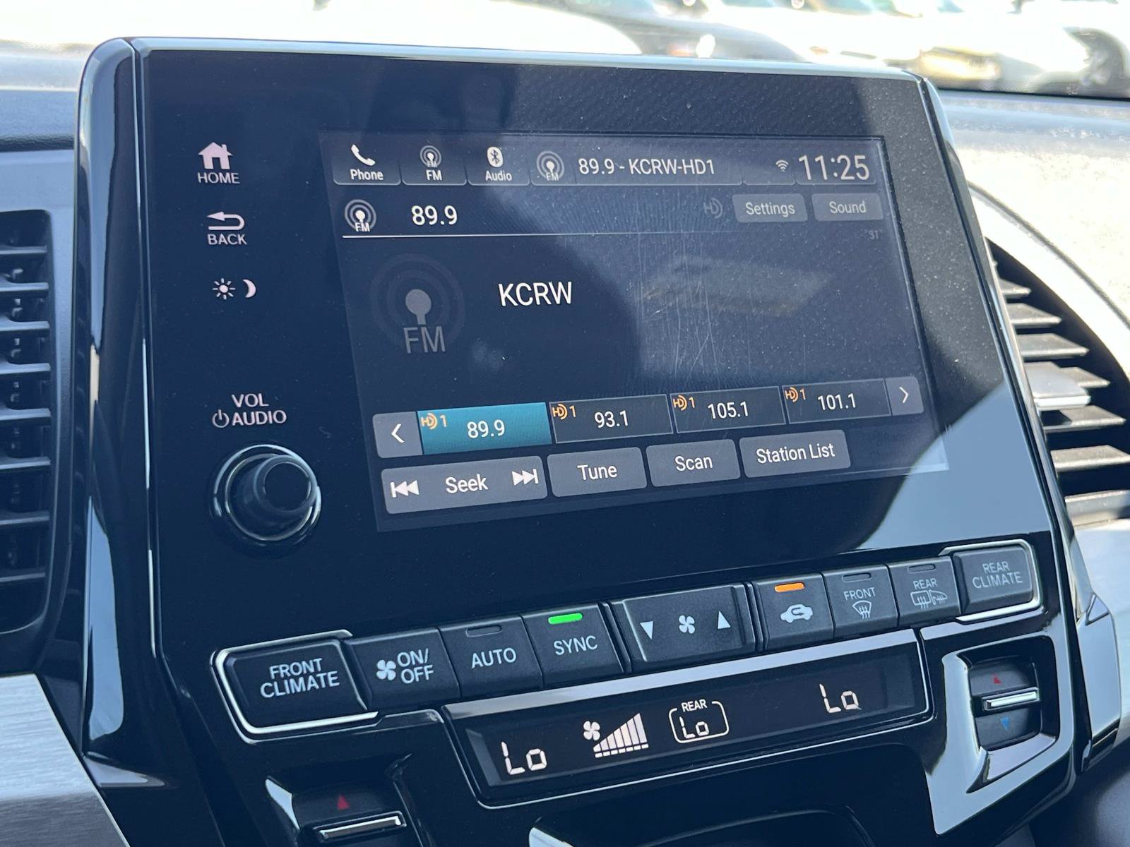 Used 2023 Honda Odyssey EX image 13
