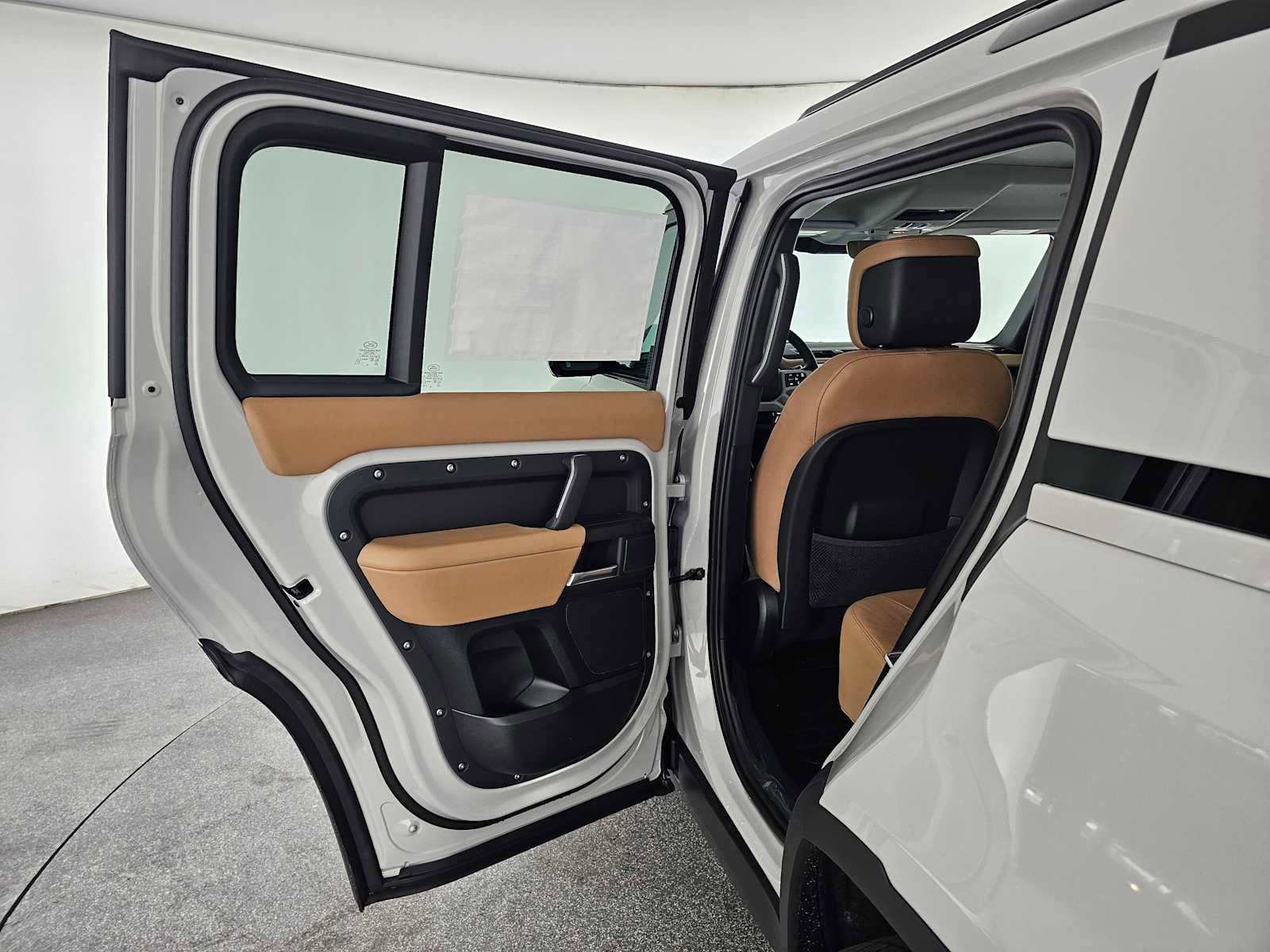 New 2026 Land Rover Defender 110 S image 15