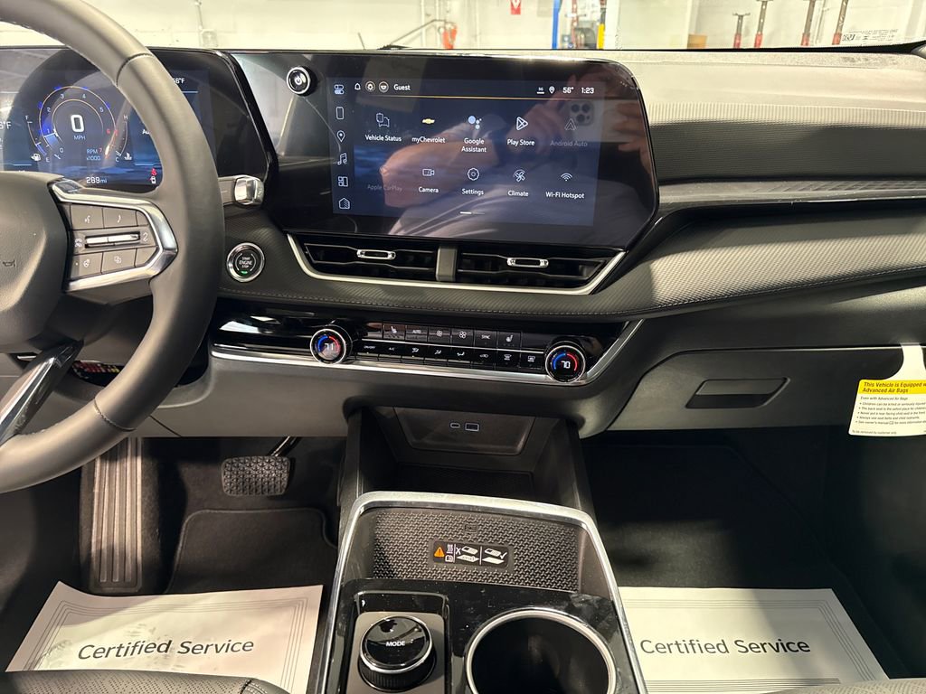 New 2026 Chevrolet Equinox LT w/ Convenience Package II AWD/4WD image 12