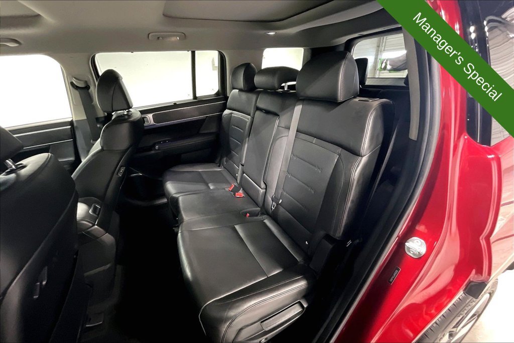 Used 2024 Hyundai Santa Fe Limited FWD image 32