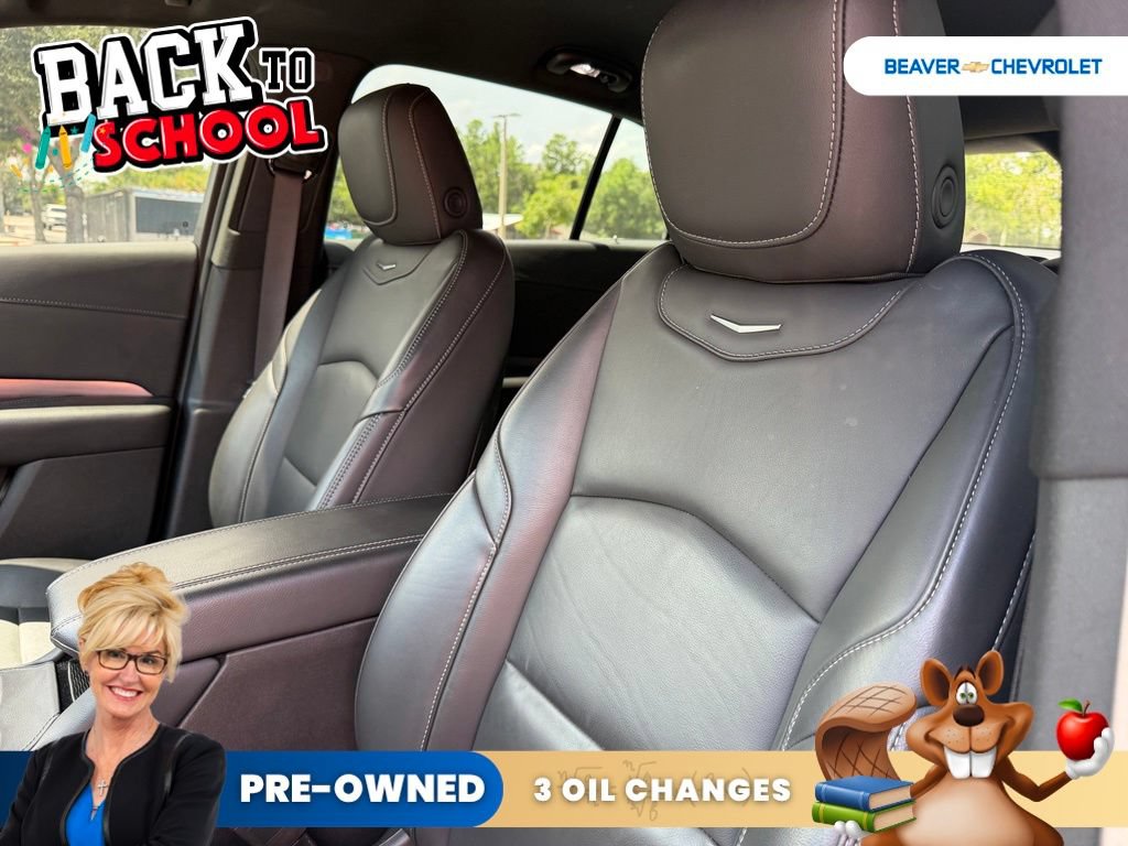 Used 2025 Cadillac XT4 Premium Luxury FWD image 14