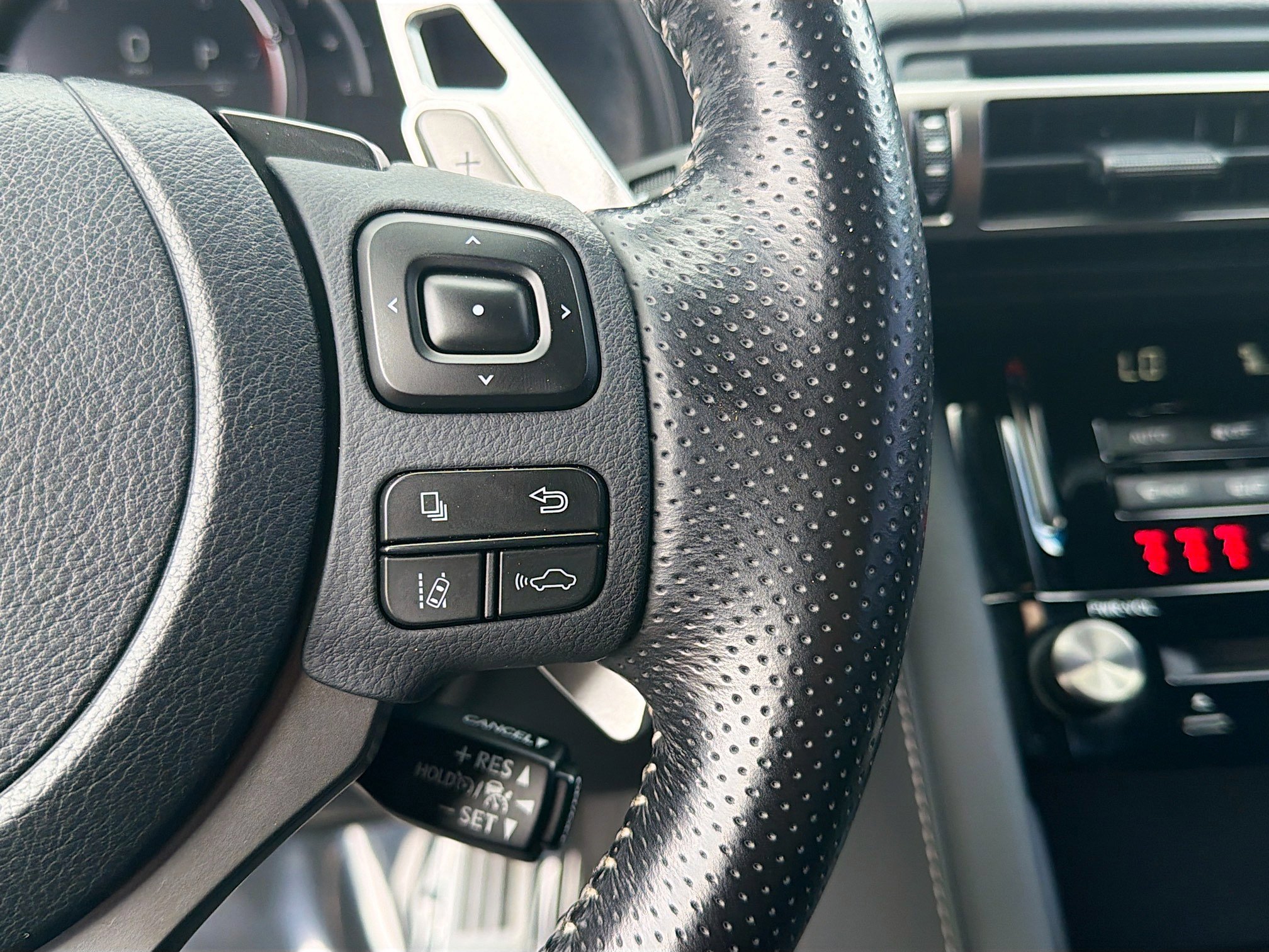 Used 2022 Lexus IS 350 F Sport image 37