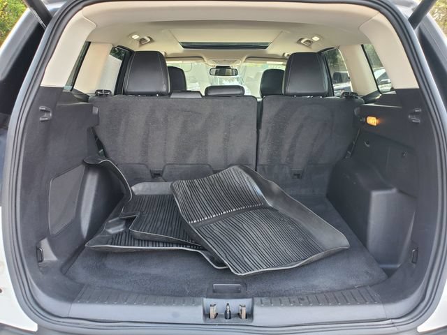 Used 2019 Ford Escape Titanium AWD/4WD image 12