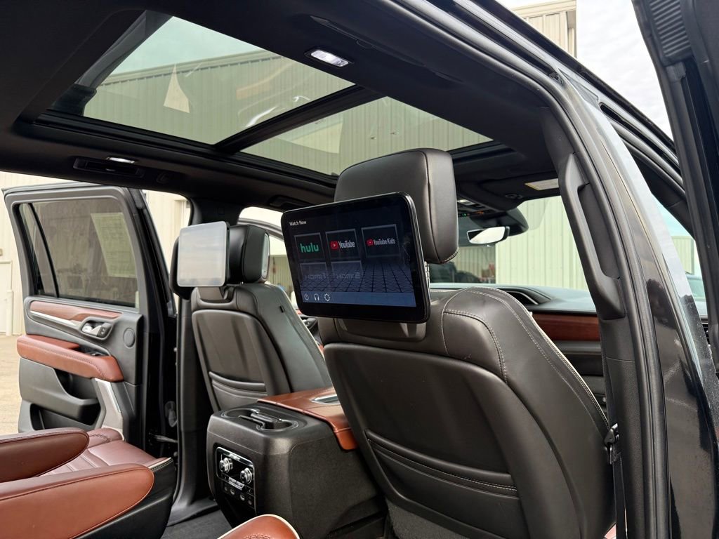 Used 2023 GMC Yukon XL Denali Ultimate image 21