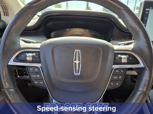 Certified 2023 Lincoln Nautilus Reserve w/ Luxury Package AWD/4WD image 31