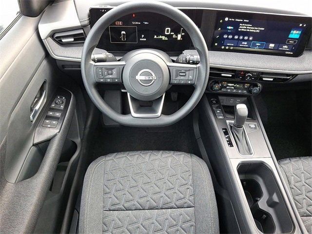 New 2026 Nissan Kicks SV w/ SV Premium Package image 2