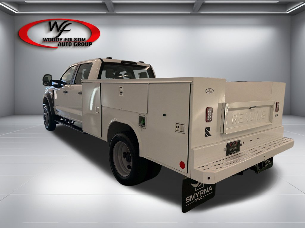 New 2027 Ford F550 4x4 Crew Cab image 9