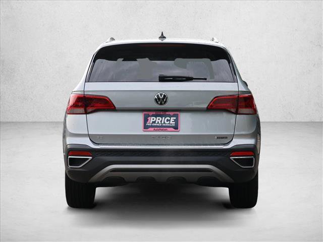 Used 2023 Volkswagen Taos SE w/ Panoramic Sunroof Package AWD/4WD image 6