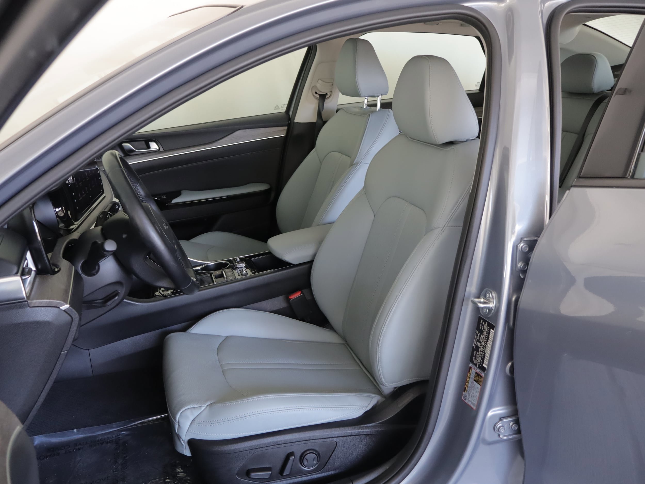 Used 2024 Kia K5 EX w/ EX Premium Package FWD image 8