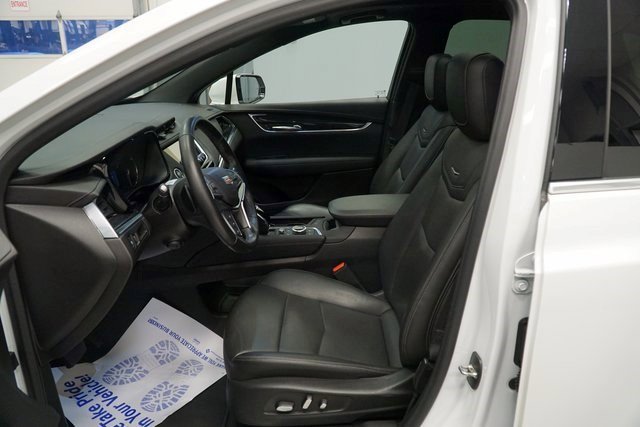 Certified 2022 Cadillac XT5 Premium Luxury image 13
