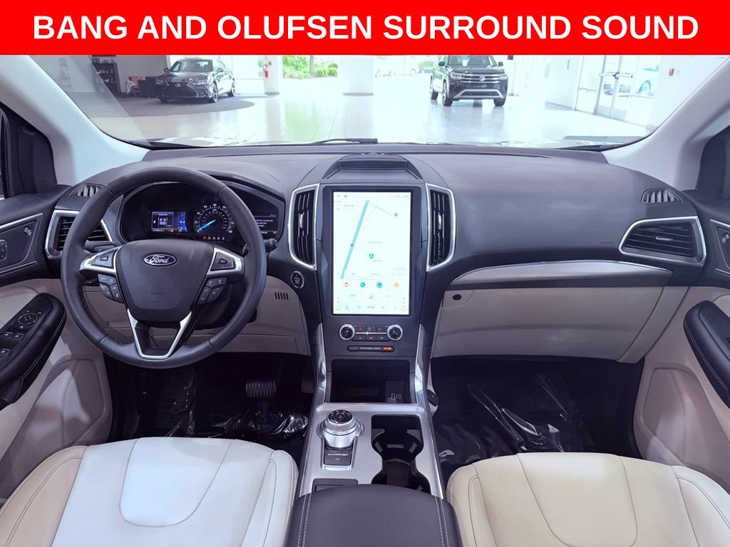 Used 2022 Ford Edge Titanium w/ Equipment Group 301A AWD/4WD image 11