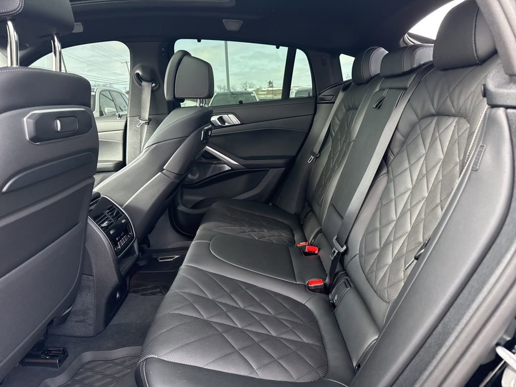Used 2026 BMW X6 M60i image 20