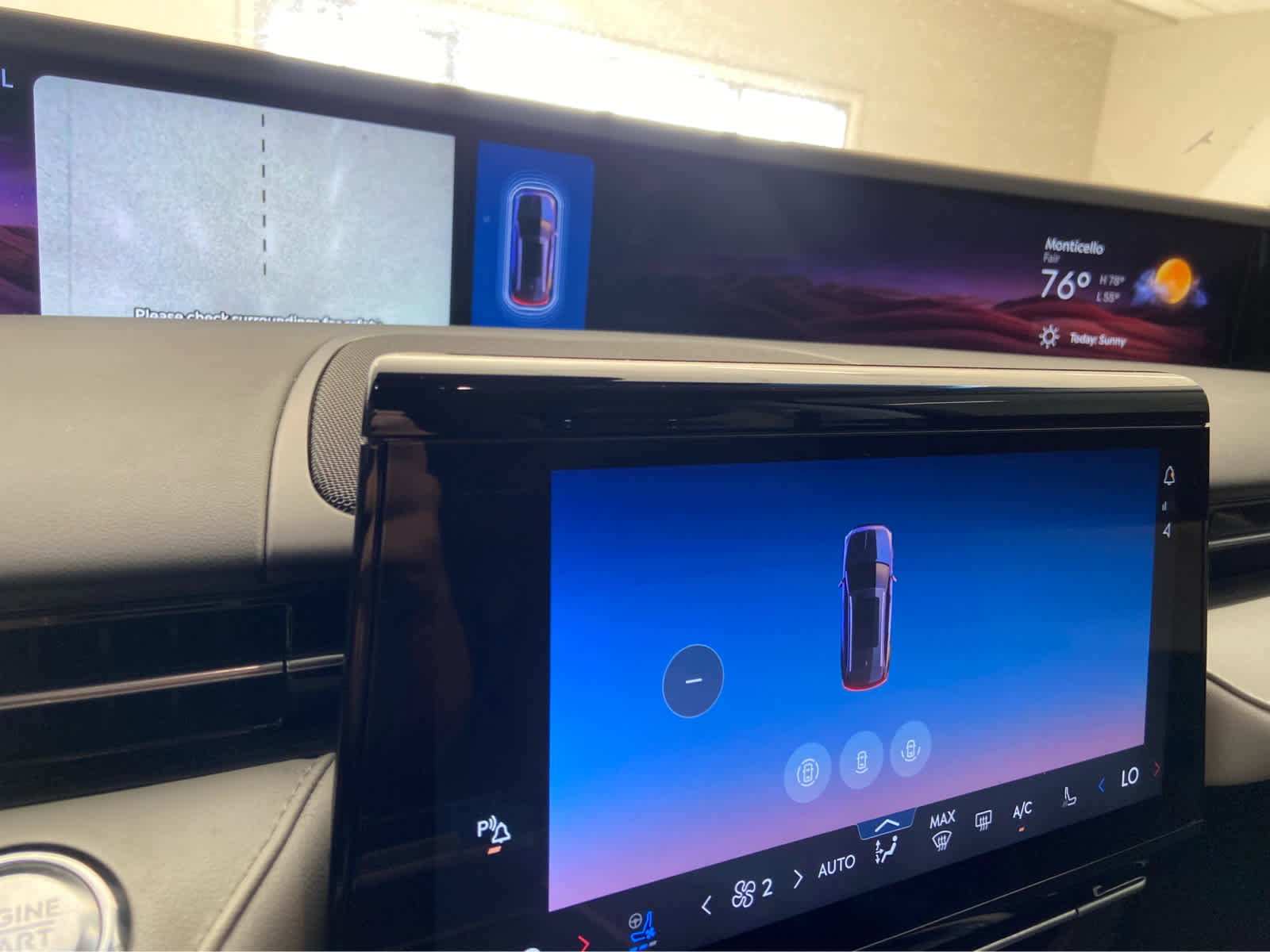 Used 2024 Lincoln Nautilus Reserve w/ Equipment Group 202A image 35