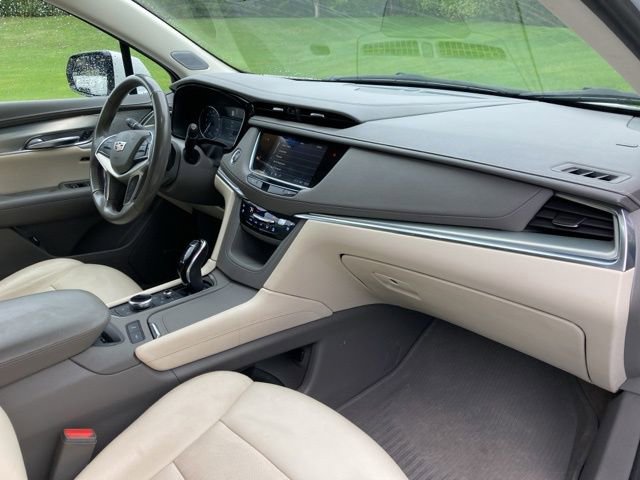 Used 2022 Cadillac XT5 Premium Luxury AWD/4WD image 42