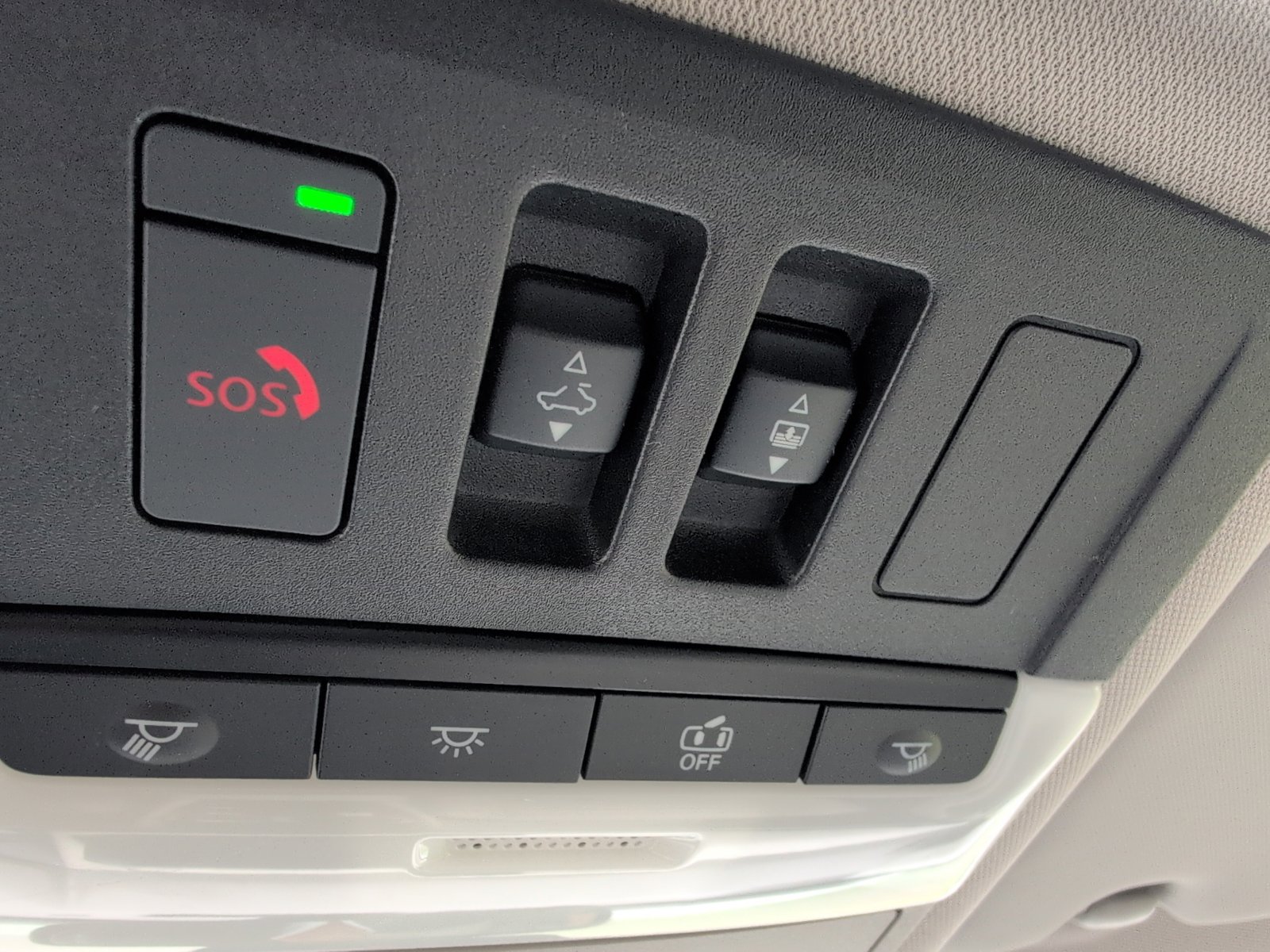 Used 2021 Nissan Rogue SL w/ Premium Package image 27