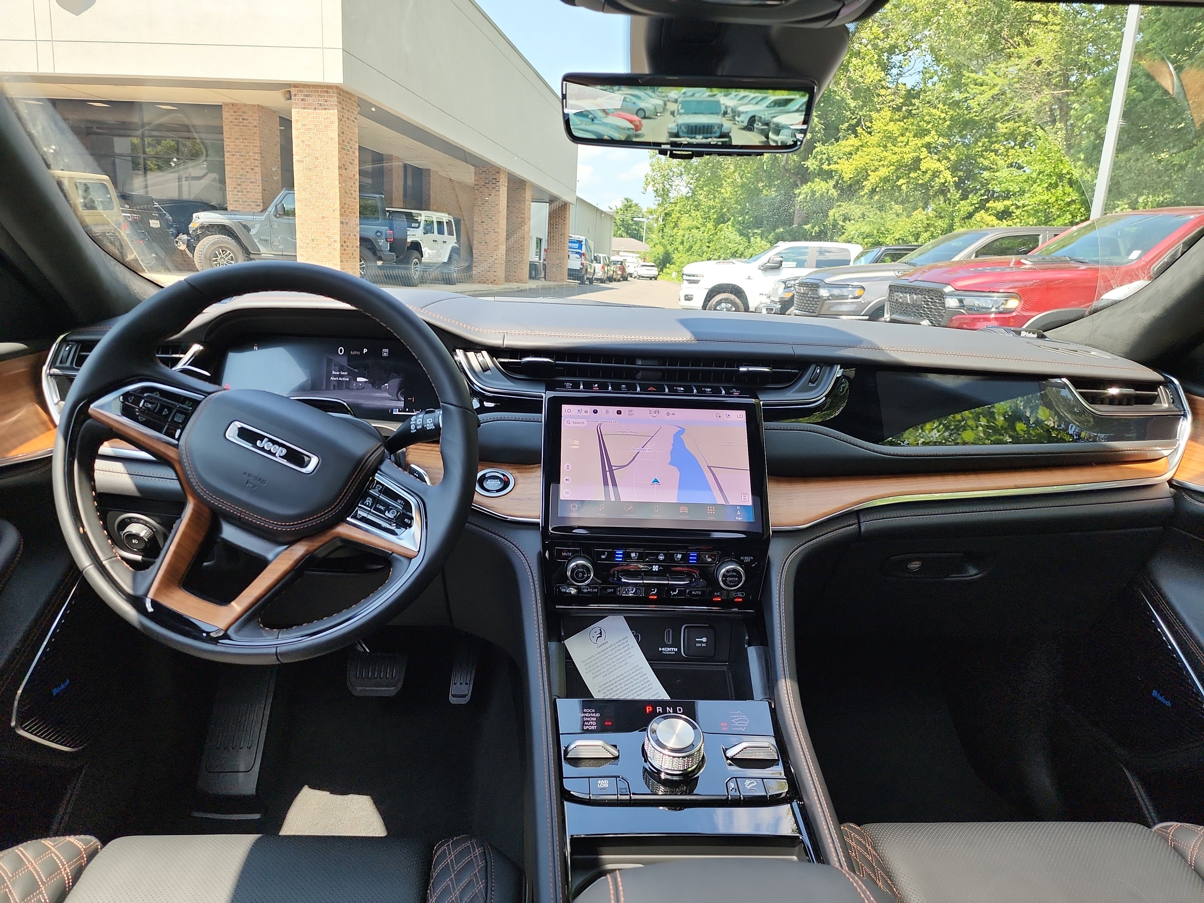 New 2025 Jeep Grand Cherokee Summit image 20