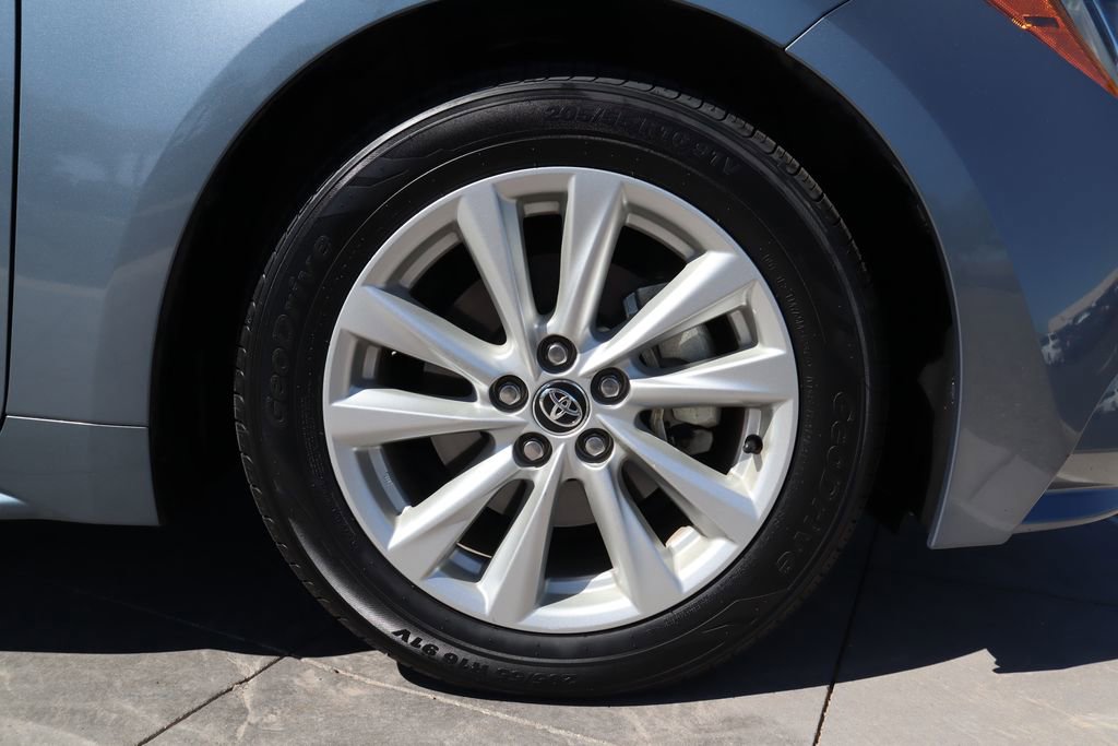 Certified 2023 Toyota Corolla LE image 31
