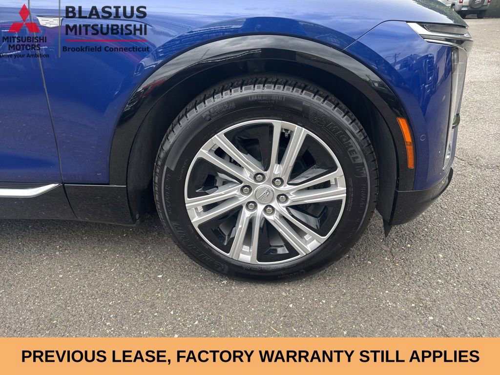 Used 2024 Cadillac Lyriq Tech w/ Driver Assist Package AWD/4WD image 3