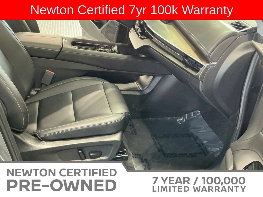 Used 2025 Nissan Murano SL AWD/4WD image 21