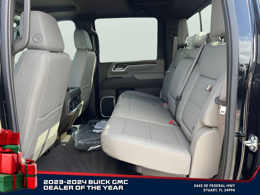 New 2025 GMC Sierra 2500 SLT w/ SLT Premium Package image 12