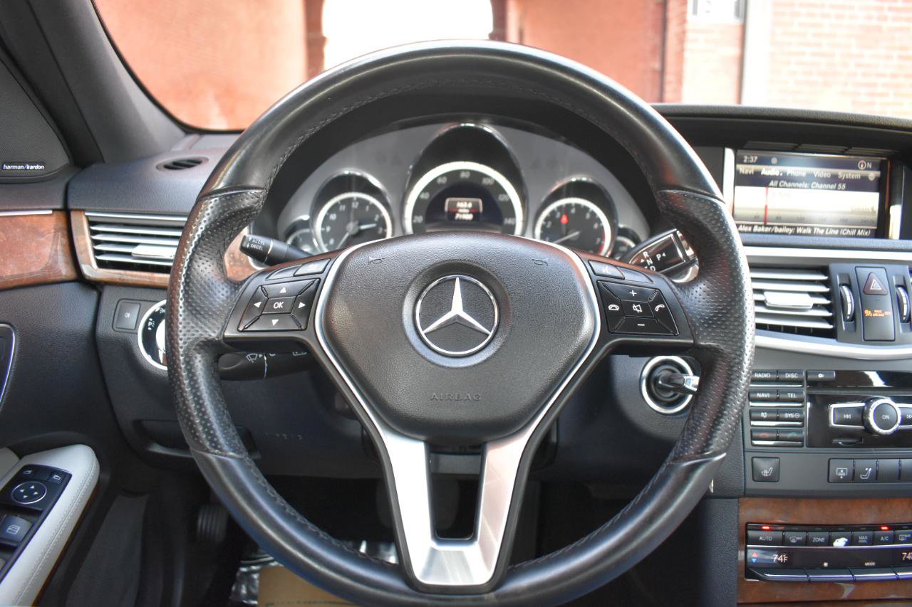Used 2013 Mercedes-Benz E 350 Sedan image 22