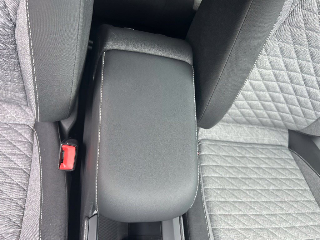 Used 2025 Volkswagen Tiguan S FWD image 38