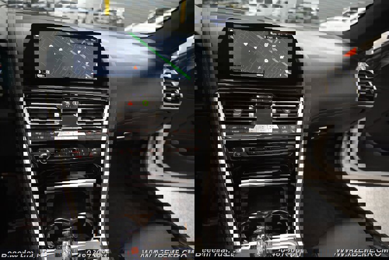 Used 2022 BMW 840i Convertible w/ Driving Assistance Package image 28