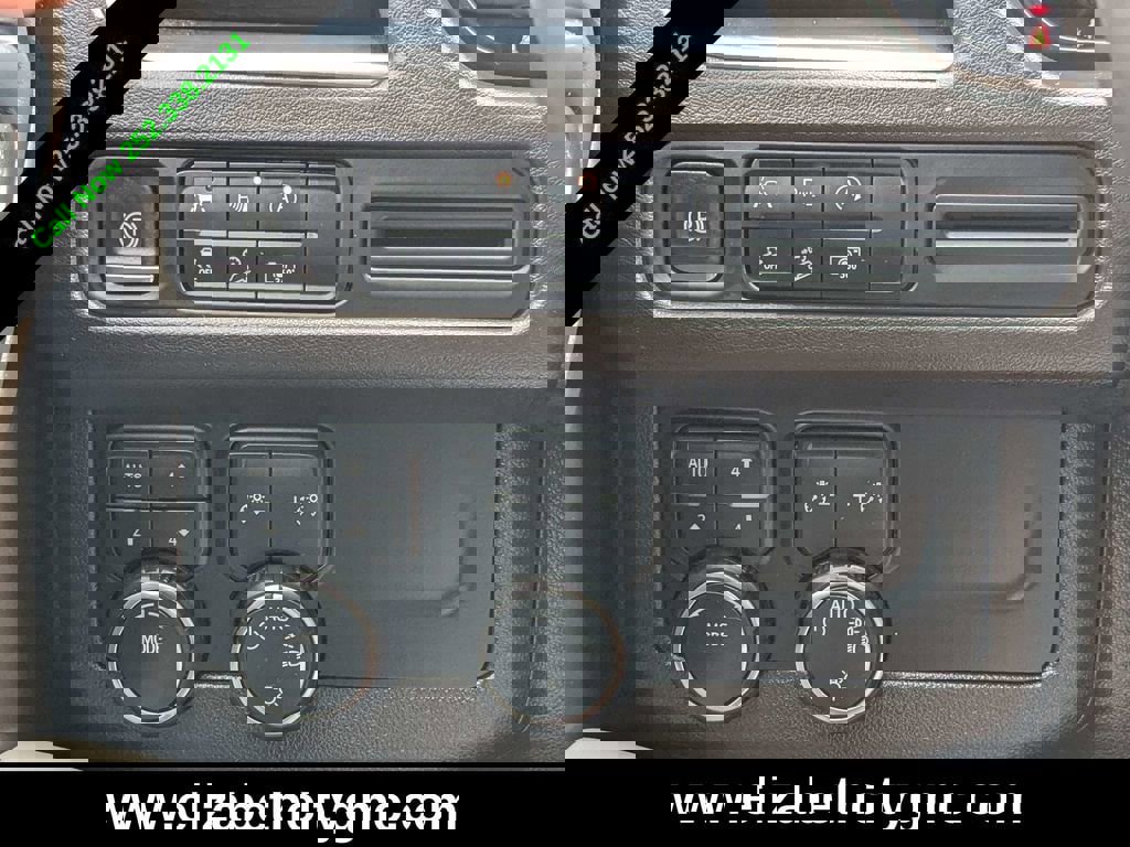 Used 2024 Chevrolet Tahoe Z71 w/ Luxury Package image 26