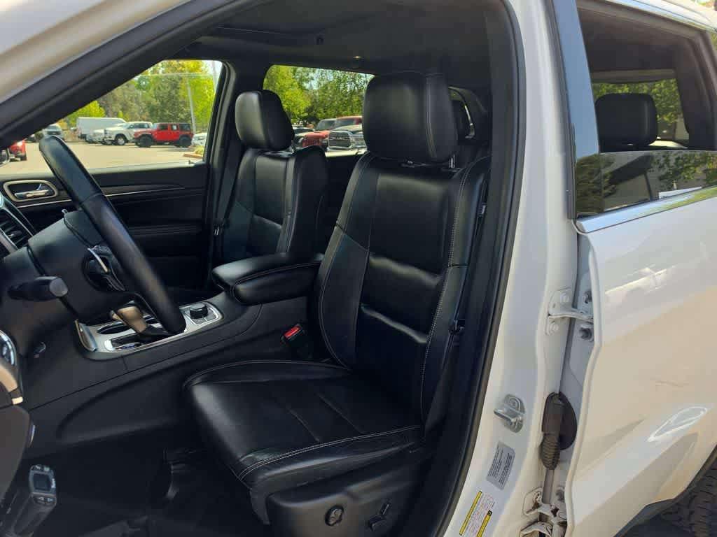 Used 2017 Jeep Grand Cherokee Limited w/ Trailer Tow Group IV AWD/4WD image 11