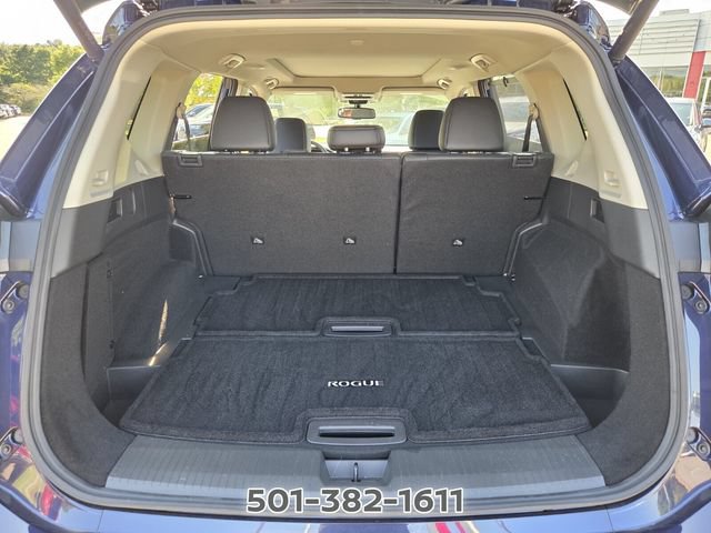 Certified 2025 Nissan Rogue Platinum w/ Platinum Premium Package AWD/4WD image 16