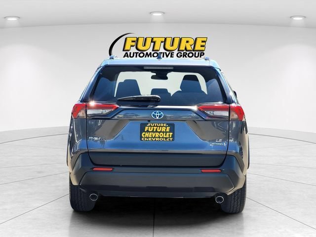 Certified 2023 Toyota RAV4 LE AWD/4WD image 6