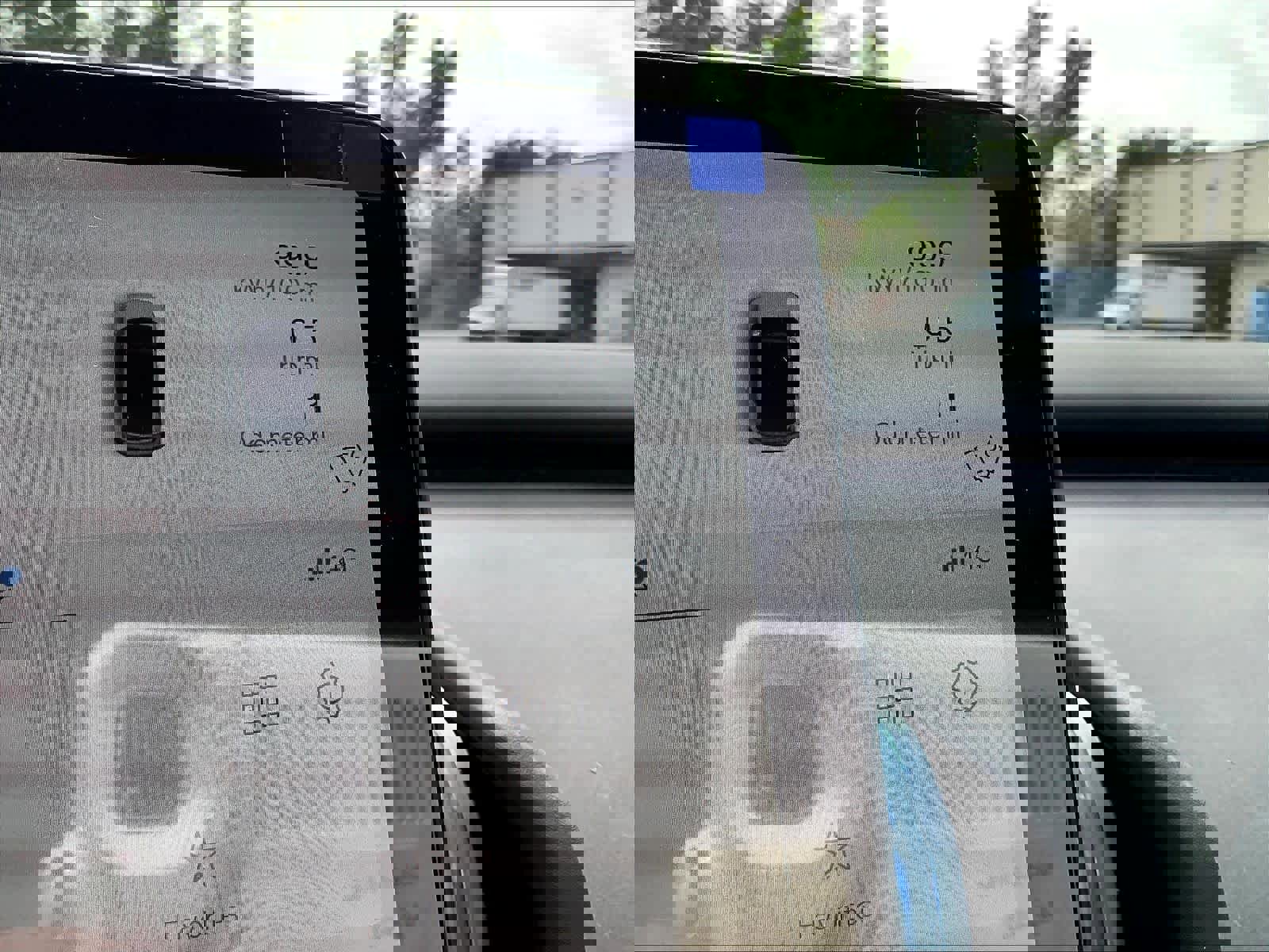 New 2026 Volvo EX30 Ultra w/ Protection Package Premier image 19