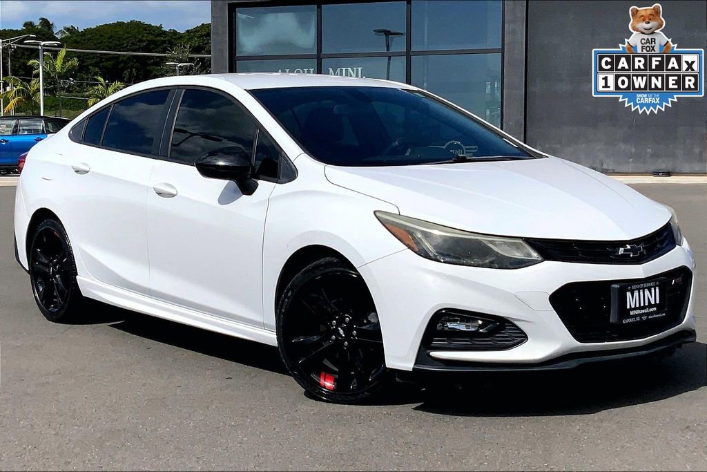 Used 2018 Chevrolet Cruze LT w/ Redline Edition image 29