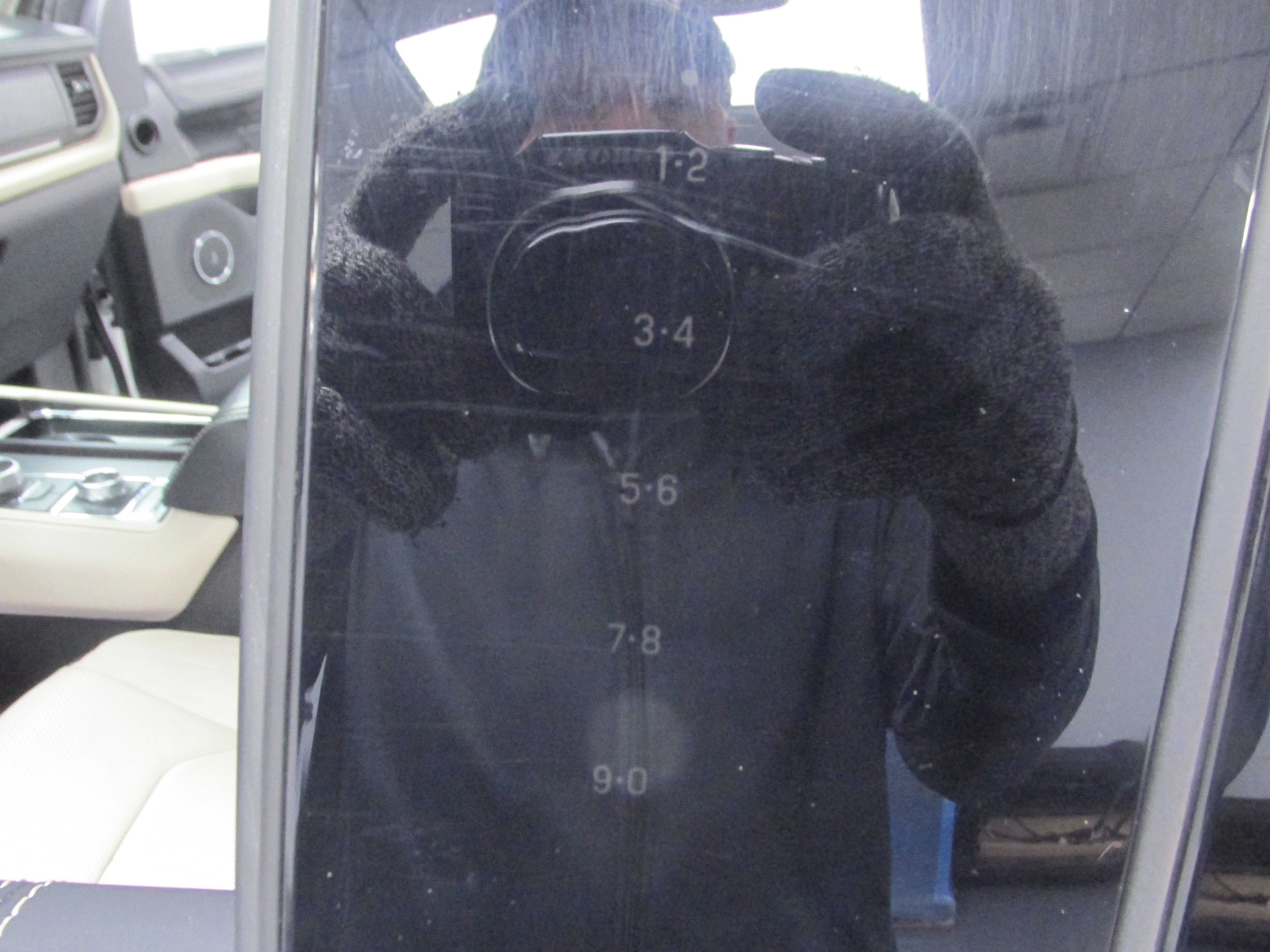 Used 2023 Ford Expedition Platinum image 19