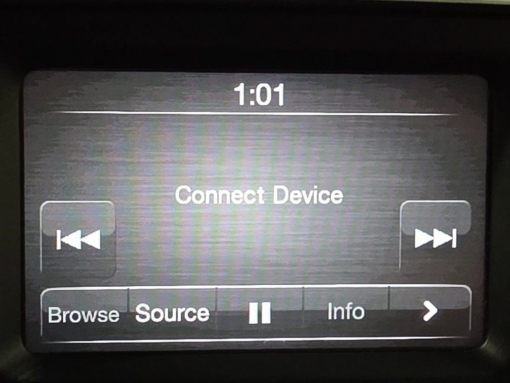 Used 2022 RAM 1500 Classic SLT image 12