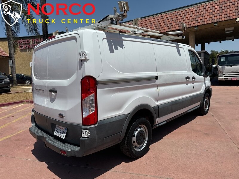 Used 2015 Ford Transit 250 130 Low Roof RWD image 10