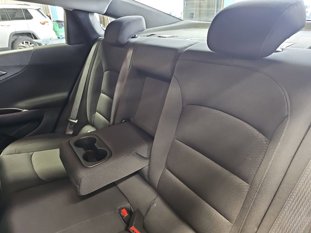Used 2024 Chevrolet Malibu LT image 14