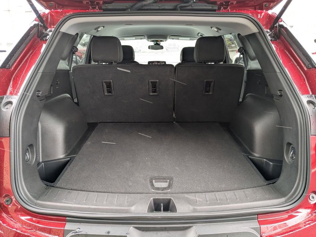 Used 2025 Chevrolet Blazer LT image 29