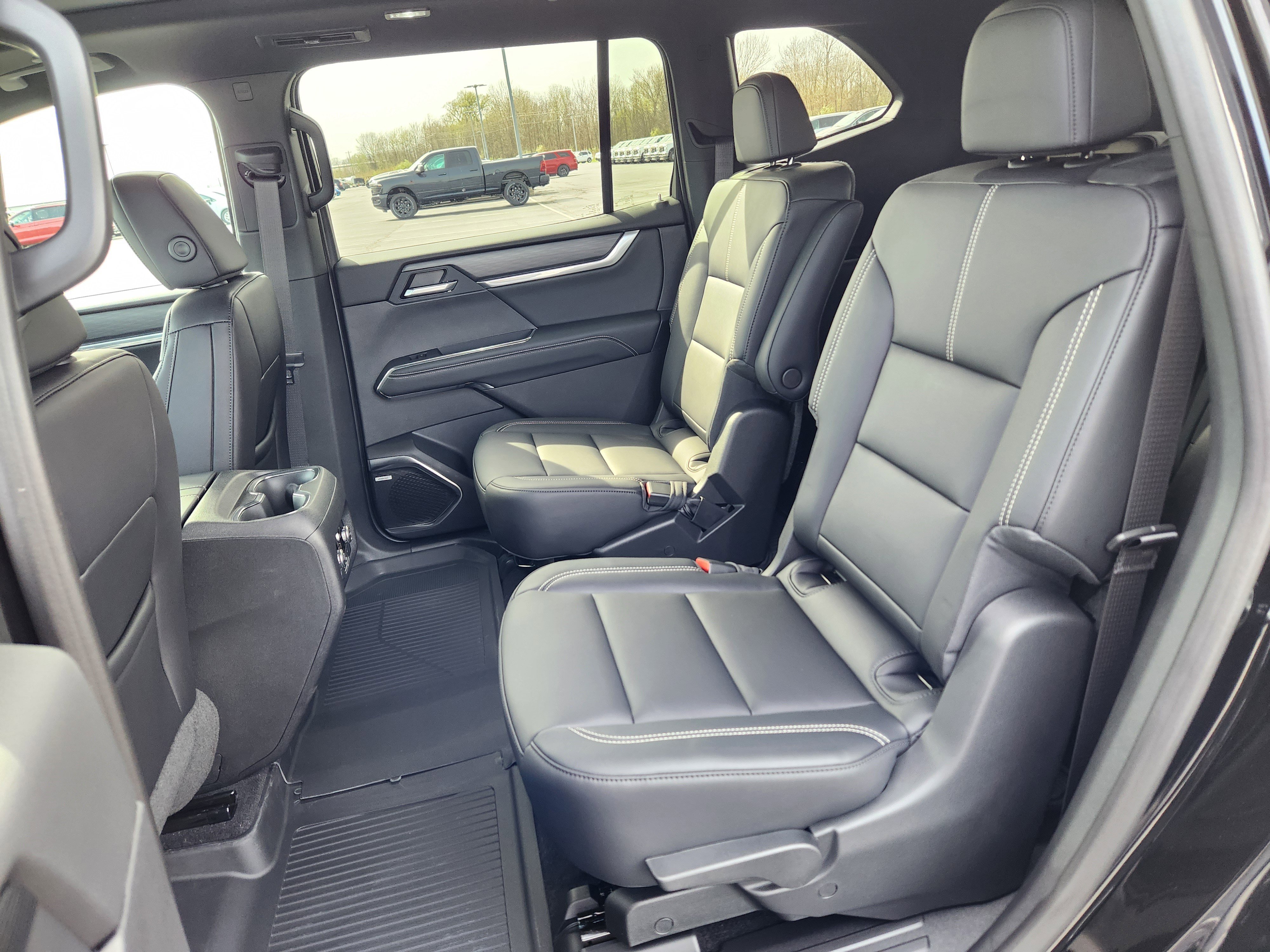 New 2026 GMC Acadia Elevation w/ Elevation Premium Package image 9