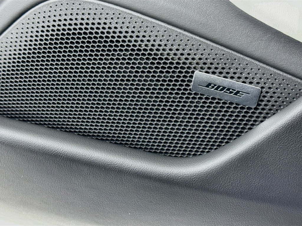 New 2026 Porsche Taycan AWD/4WD image 12