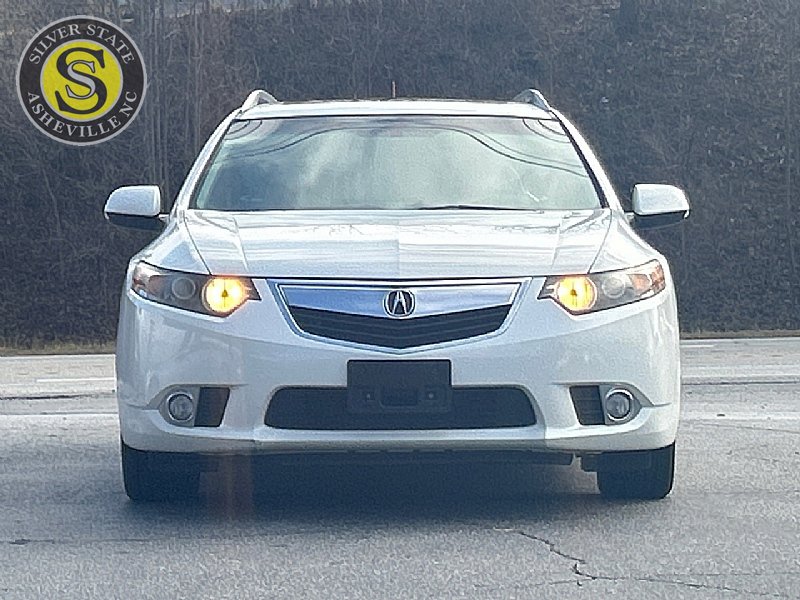 Used 2013 Acura TSX Sport Wagon image 2