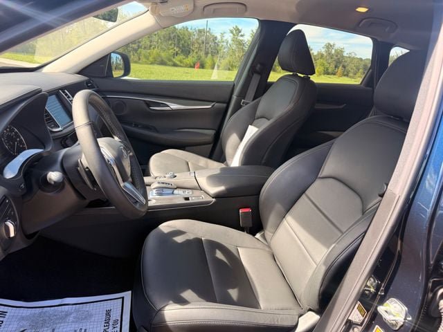 Used 2025 INFINITI QX50 Pure AWD/4WD image 10