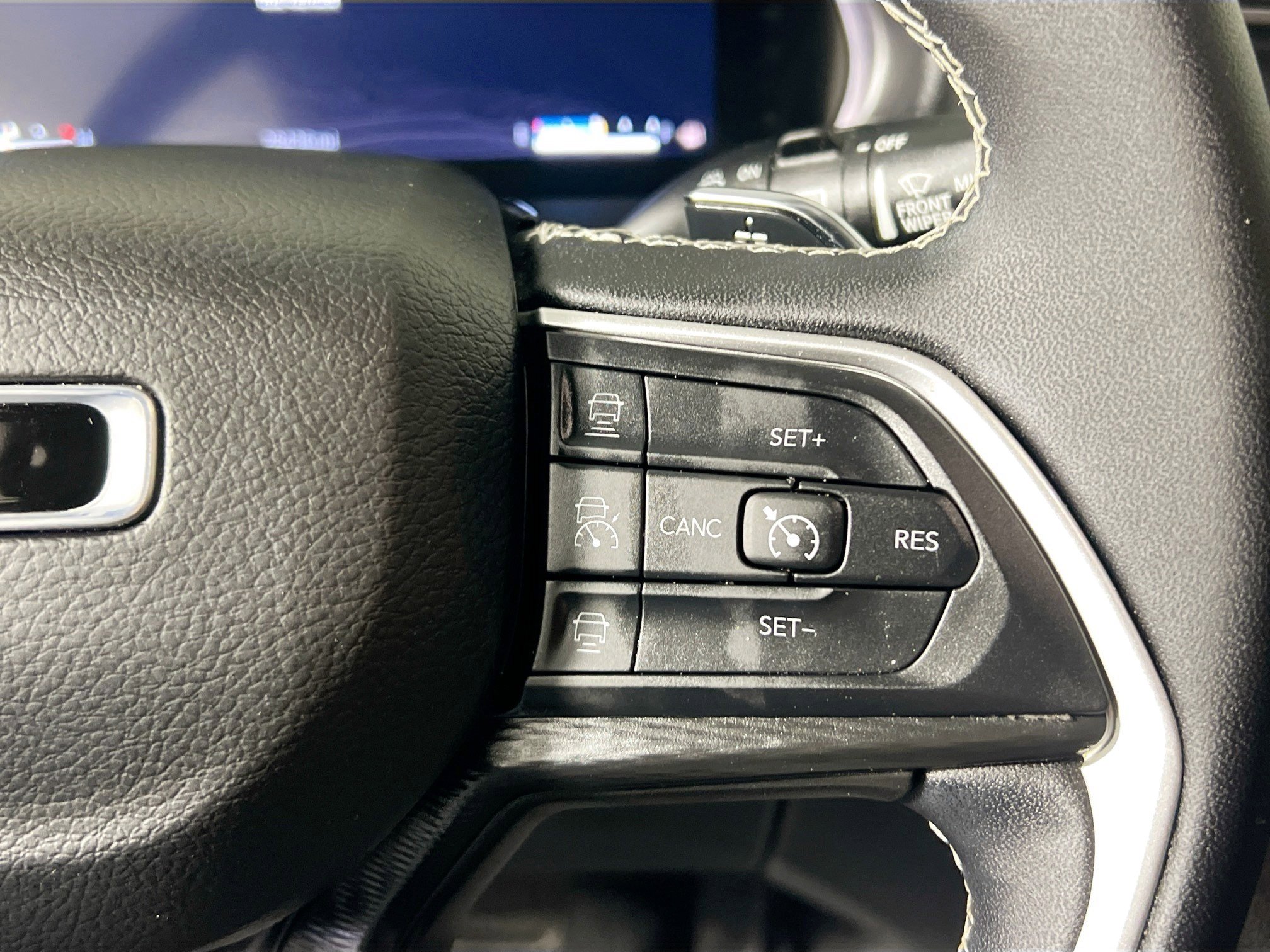 Used 2024 Jeep Grand Cherokee Laredo w/ Trailer Tow Package image 19